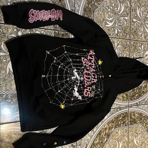 Women’s small Scooby doo sweater retro